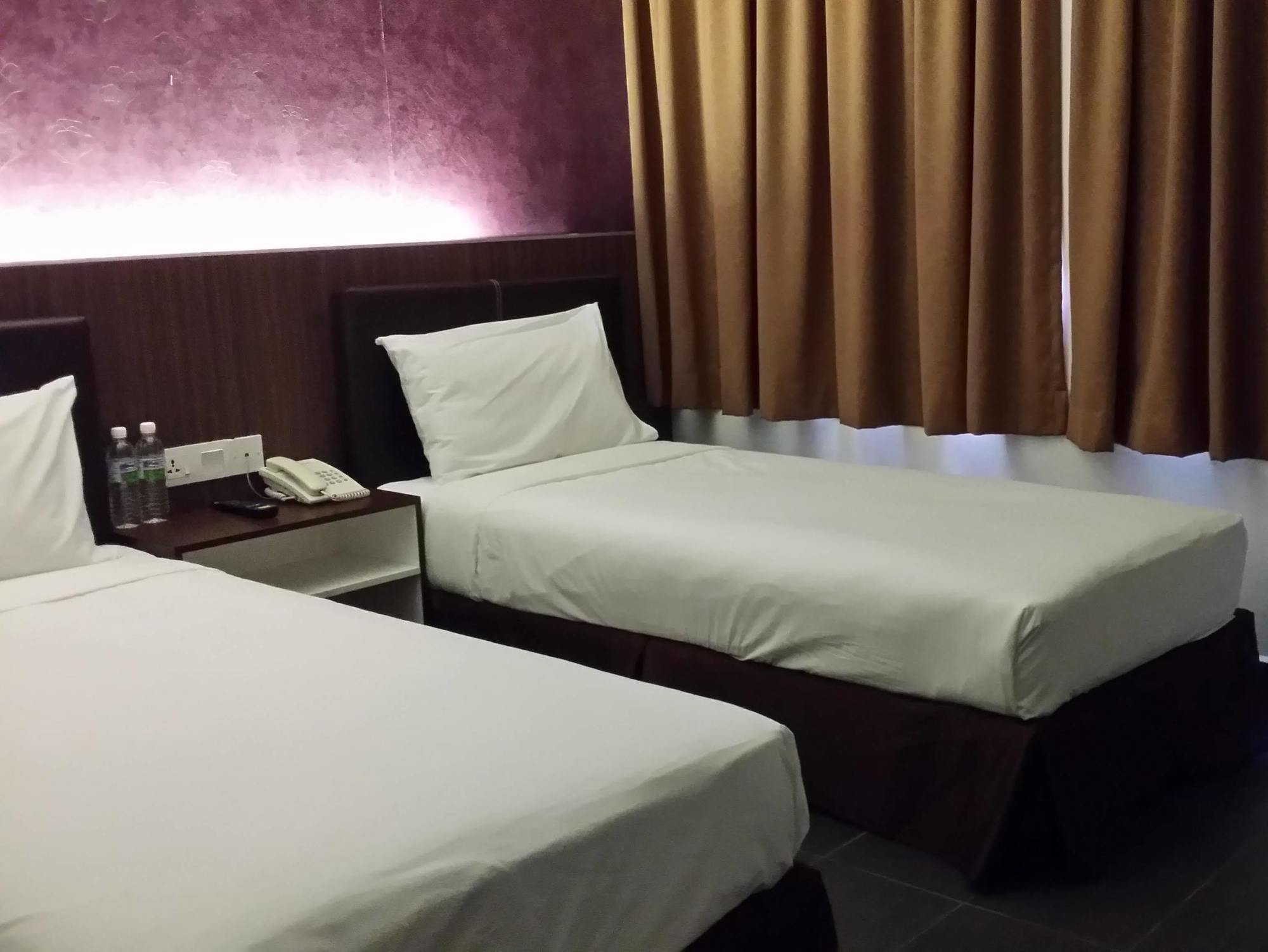 Blueberry Inn Miri Dış mekan fotoğraf